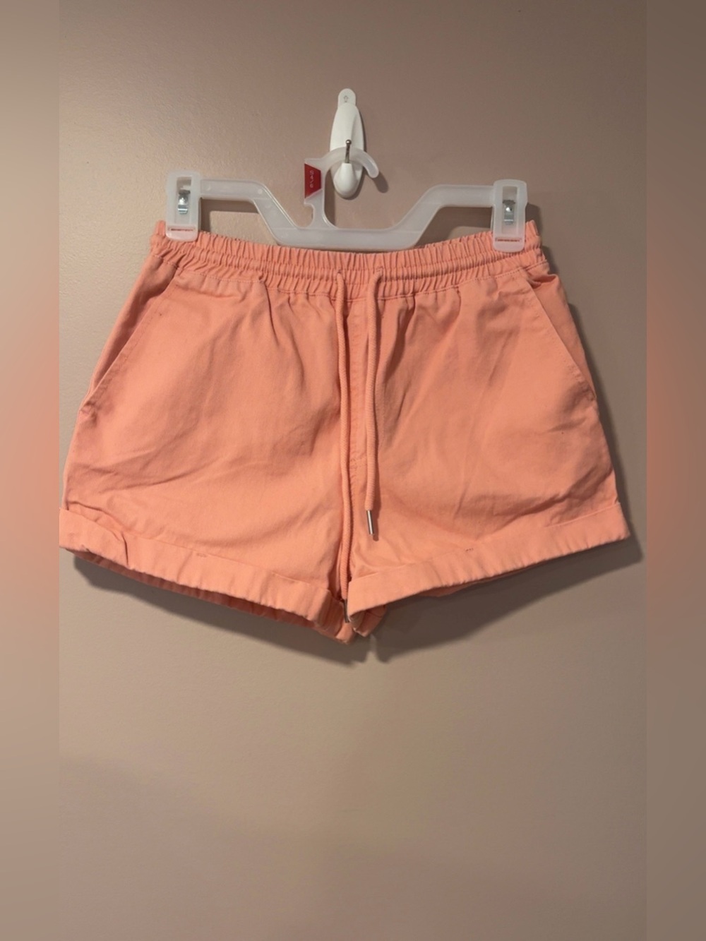 Forever 21 Casual Drawstring Women’s Shorts — Peach with front & back pockets